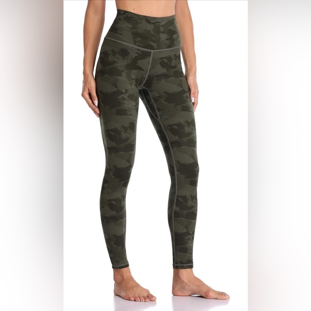 Colorfulkoala Women’s Camo Leggings - S - Army Green